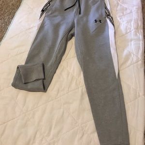 Under armour girls sweats